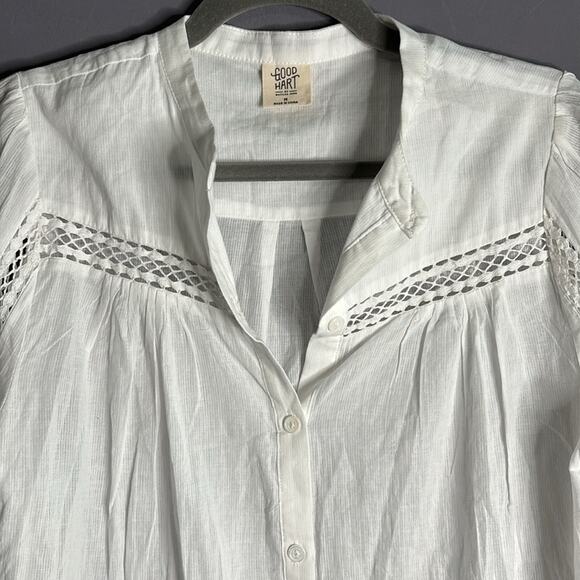 Good Hart White Semi Sheer Button Down Long Sleeve Shirt Crochet Detail Sz Med - Picture 2 of 7